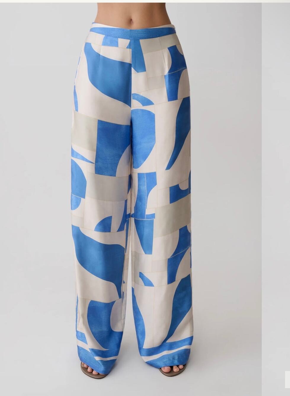 Meshki Rachel Satin Straight Leg Pants - Blue Geo Tile Print Sz M $125